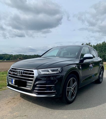 Audi S Q 5 schwarz Leder Pano B&O fast Vol...