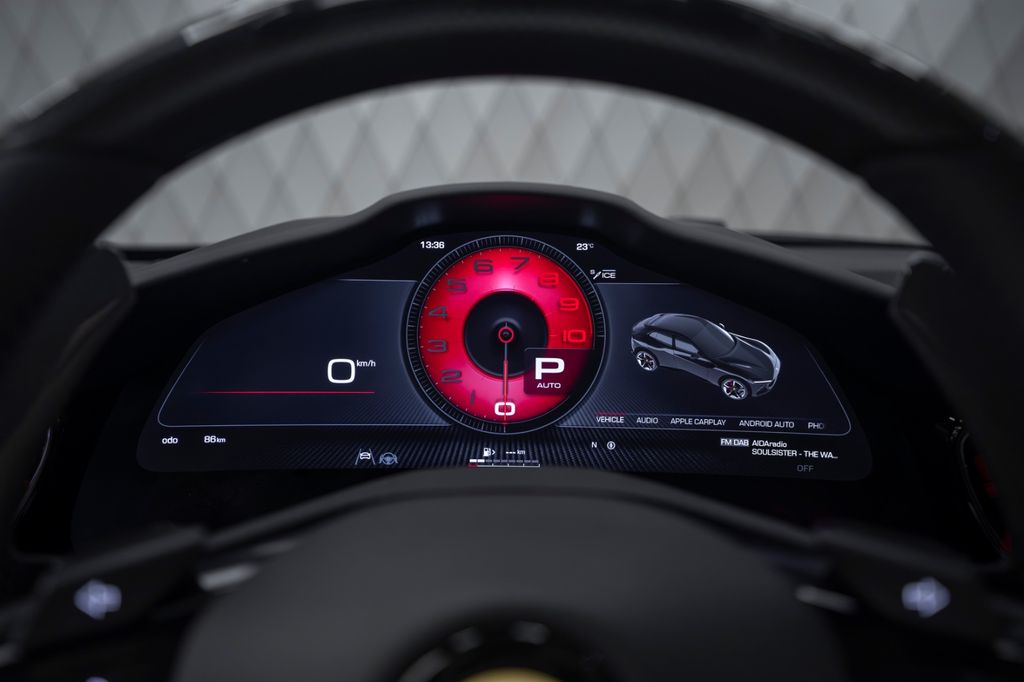 Purosangue BLACK/WHITE FULL CARBON PANORAMIC - Bild 28