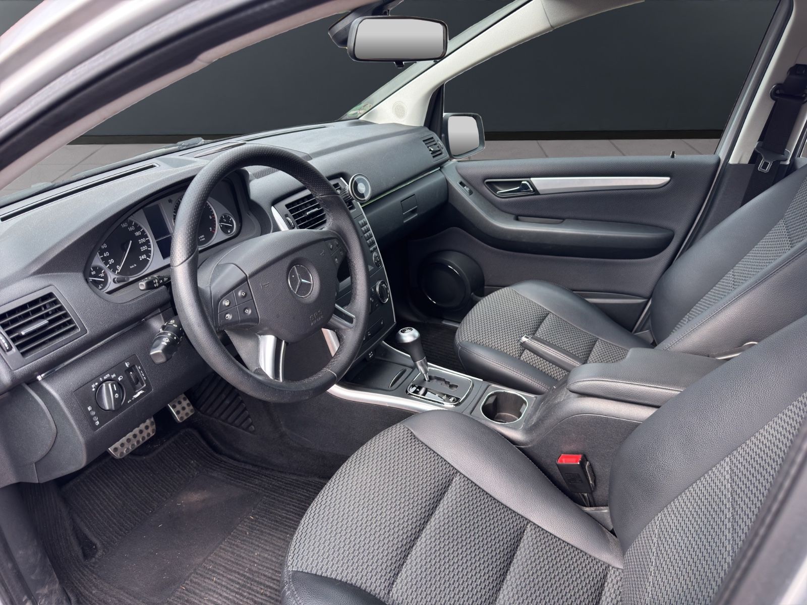 Fahrzeugabbildung Mercedes-Benz B 200 Sport Edition*2*Hand**TÜV*Neu*Automatik