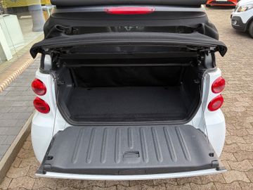 Bild 17 Smart ForTwo fortwo cabrio Easytronic +BT+ALLWETTER+
