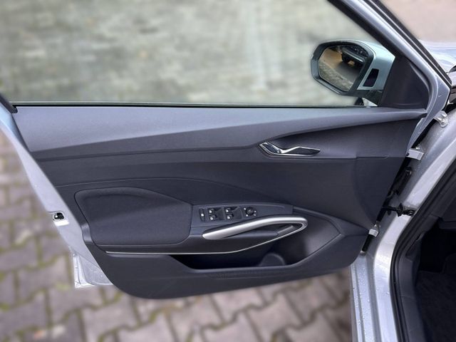 Fabia 1.0 TSI Style 81kW NAVI*LED*KAM*ACC*WINTER