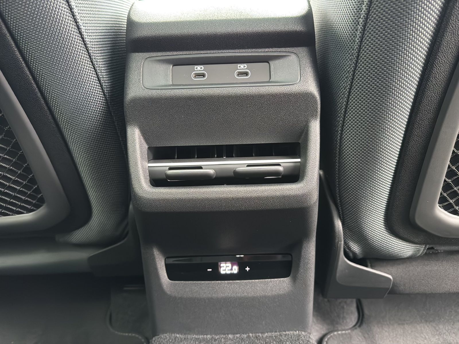 Audi Q3 SUV e-hybrid 200 kW S tronic Matrix|Sonos|HUD foto 17