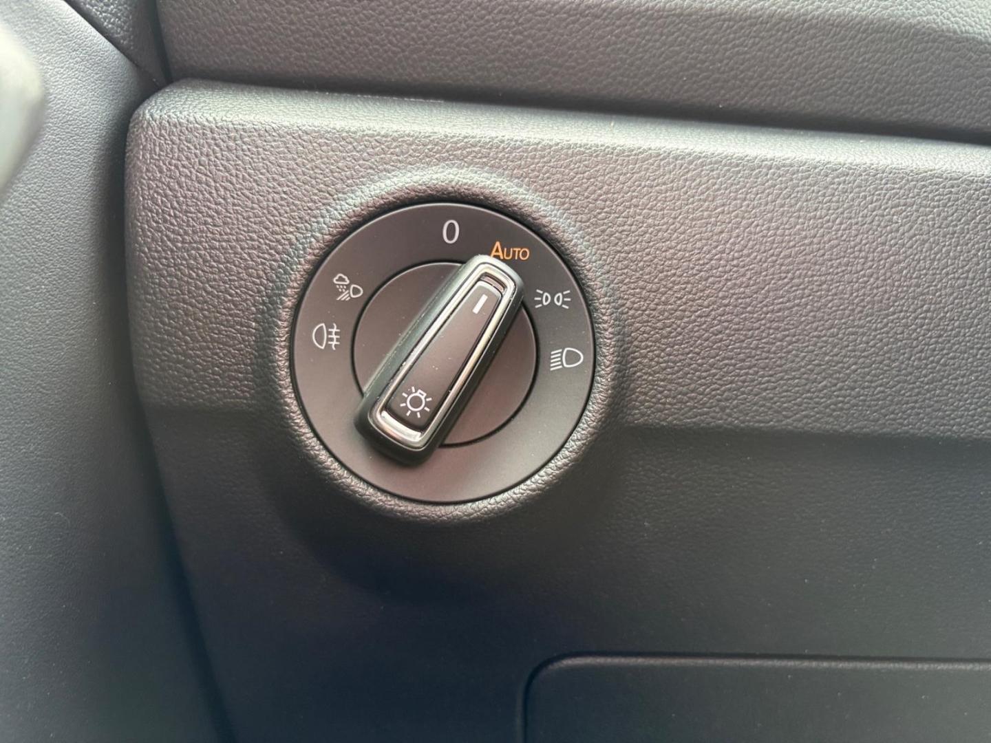 Volkswagen T-Roc Style 1.0 TSI El. Panodach Navi CarPlay, миниатюра 27