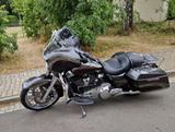 Harley-Davidson Street Glide FL3 FLHXS - Motorräder in Leipzig