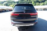 BMW X7 xDrive 40 i Design Pure Excellence *EXP.41990 - mit Benzin-Antrieb: Geländewagen, mit Klimaautomatik