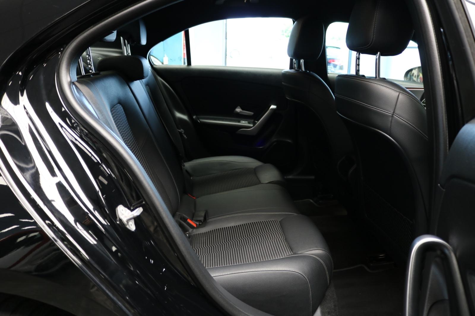 Mercedes-Benz A-Class A Limousine A 250/PDC/NAVI/LEDER, миниатюра 20