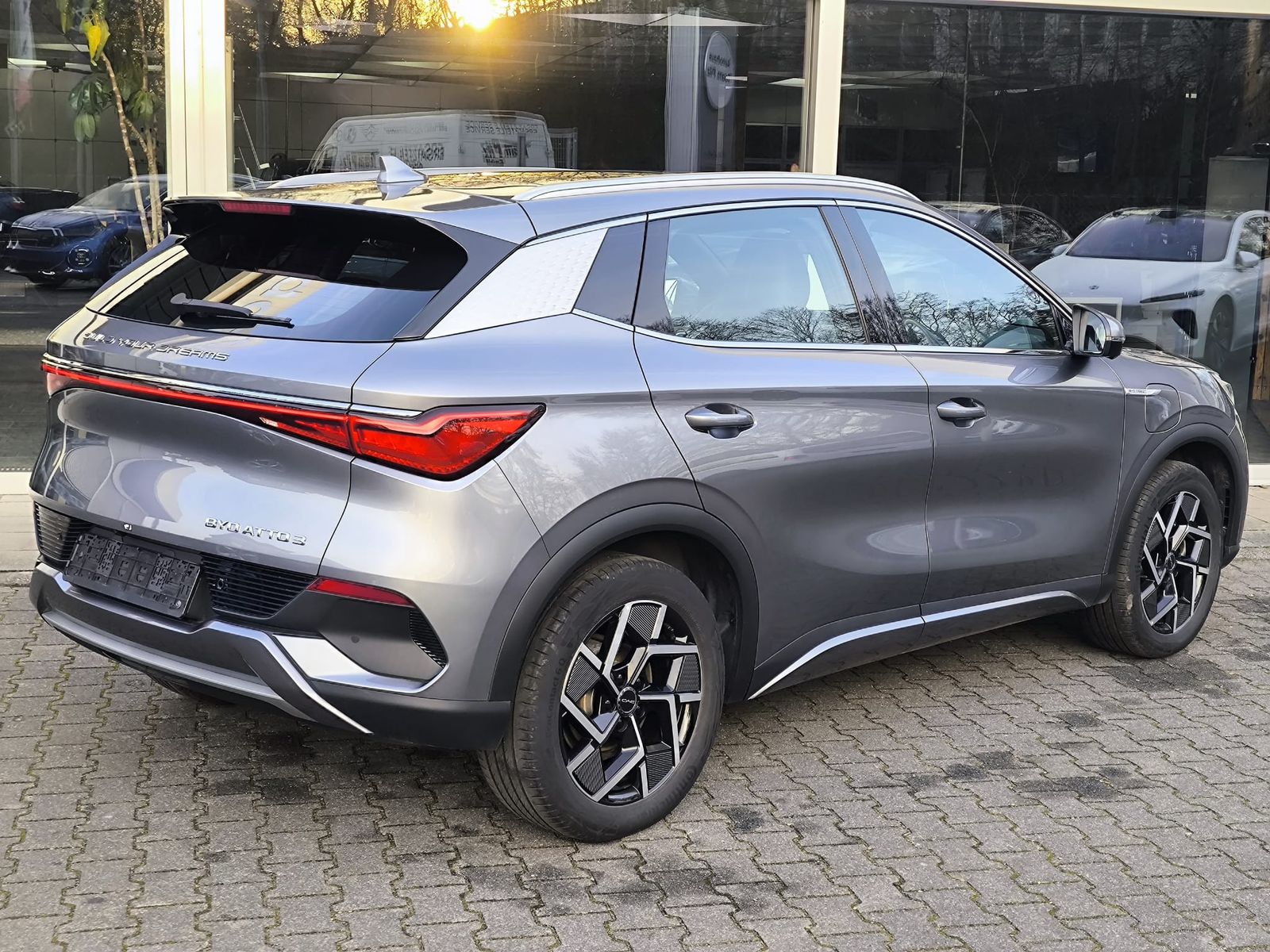 Fahrzeugabbildung BYD Atto 3 Comf PANO+NAVI+LED+SHZ+ACC+360+18"+