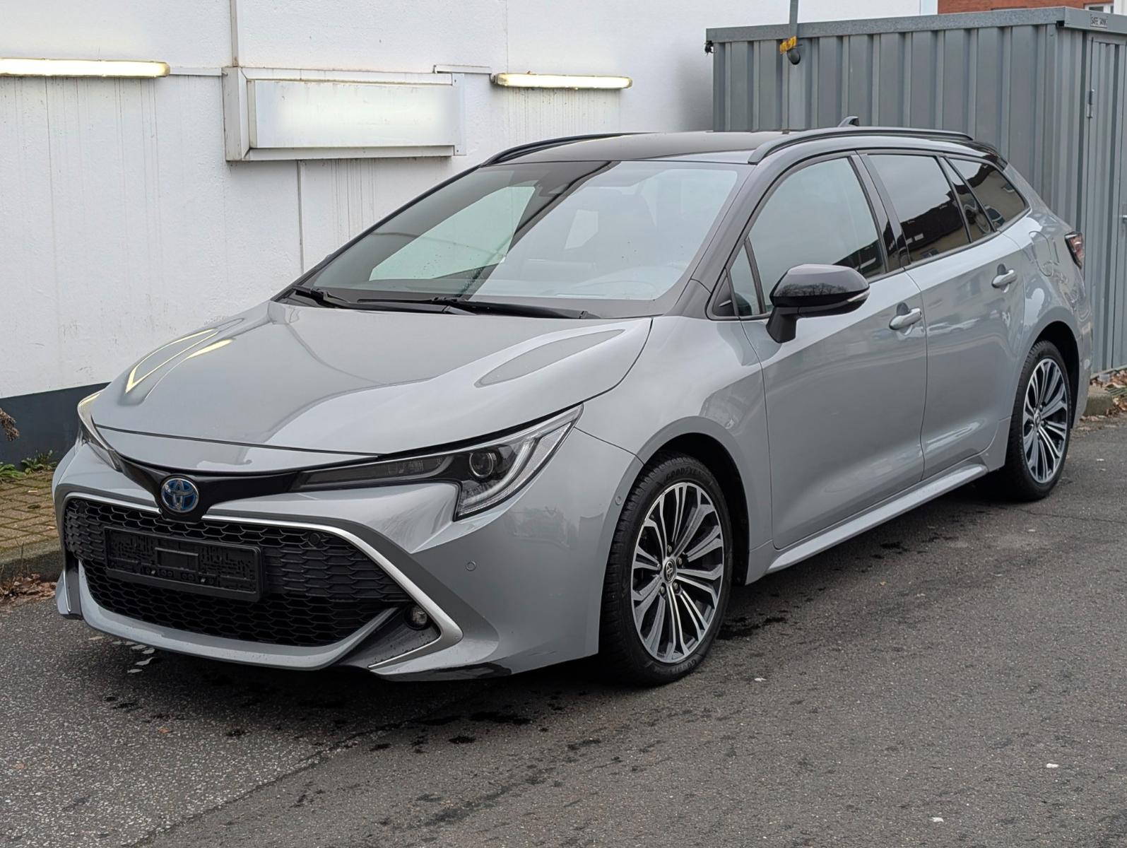 Toyota Corolla Touring Sports 1.8 Hybrid BusinessEd