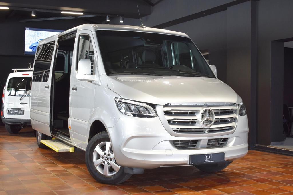 MercedesBenz SPRINTER TOURER 319 V6 L2H1 8SITZE DISTR AHK35T 2021