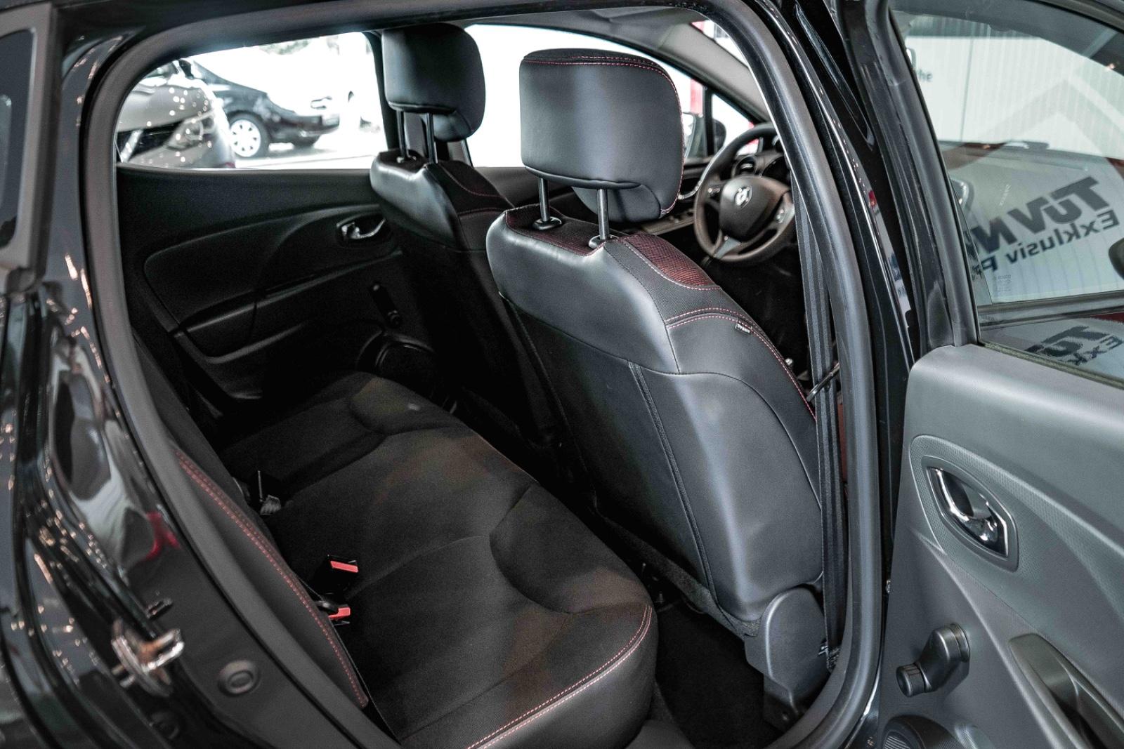 Renault Clio IV Expression Klimaanlage Tempomat