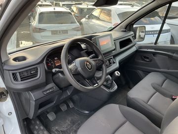 Renault Trafic - 6