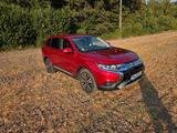 Mitsubishi Outlander 2.0 MIVEC Diamant+ ClearTec 2WD CV... - Mitsubishi: Cleartec
