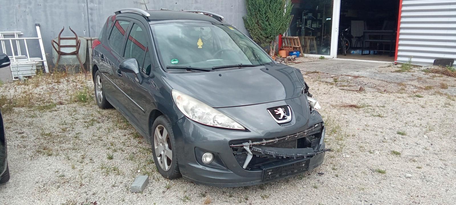 Peugeot 207 2012 — photo 5