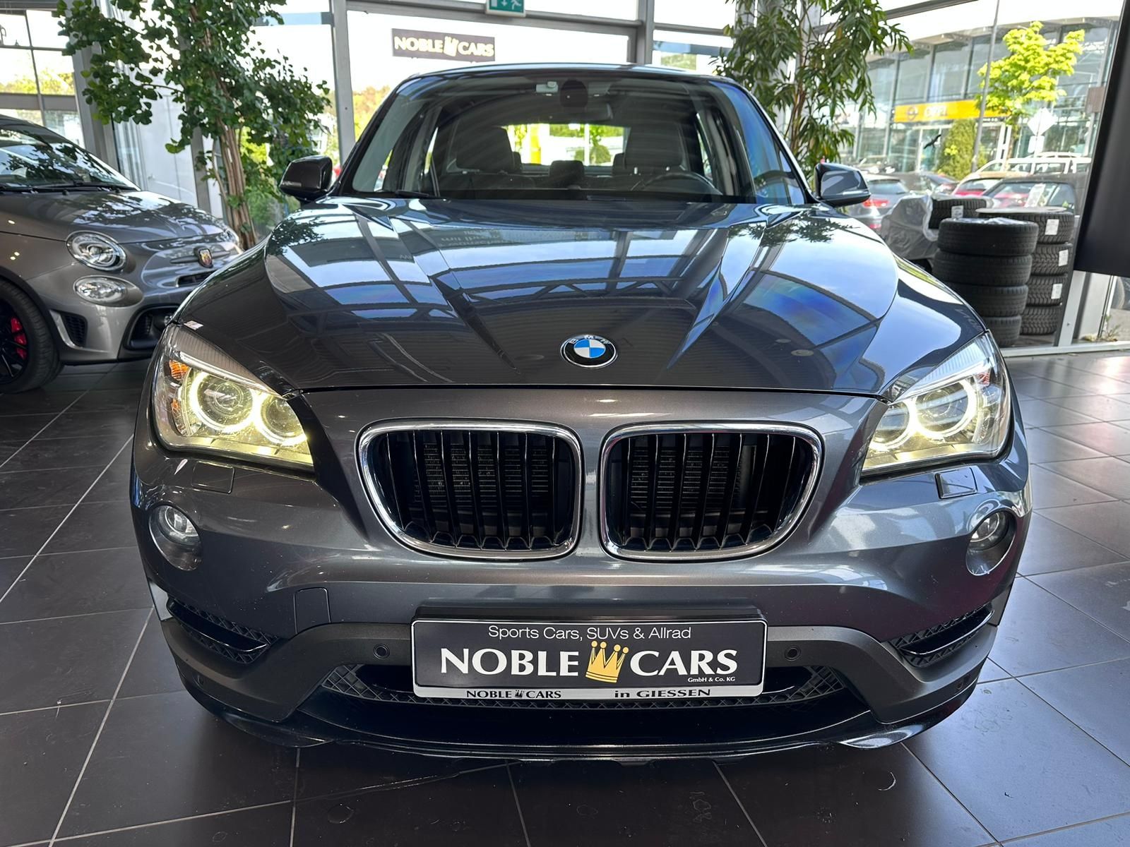 Fahrzeugabbildung BMW X1 xDrive 18d Sport Line XEN NAV SHZ PDC ALU