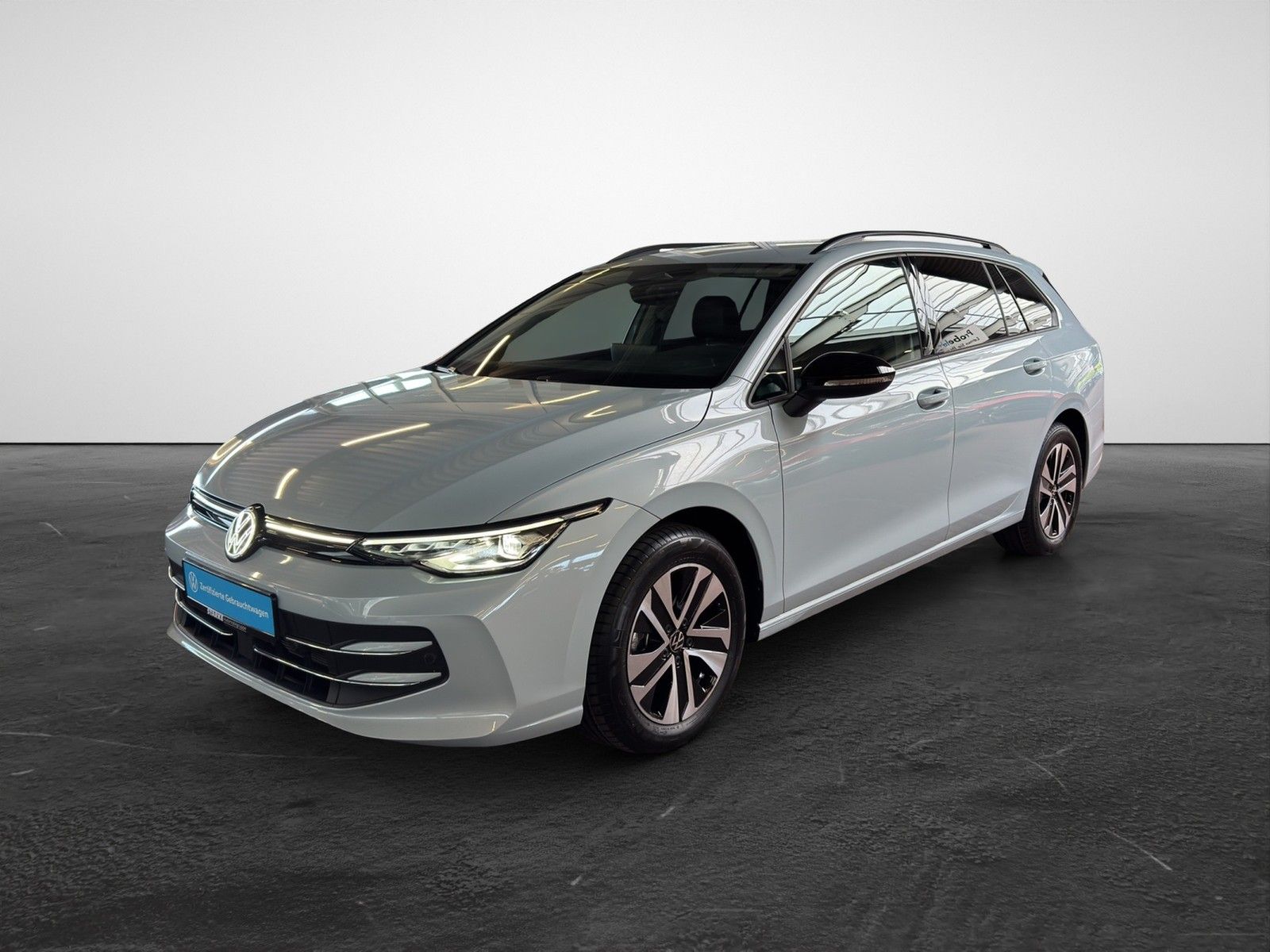 Volkswagen Golf Variant 1.5 eTSI DSG Energy Navi LED Kamer foto 3