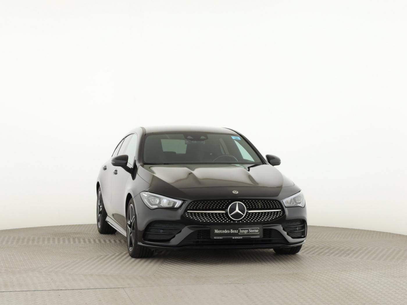 Mercedes-Benz CLA 200 SB *AMG-Line*AHK*Standheizung*LED*Kamera