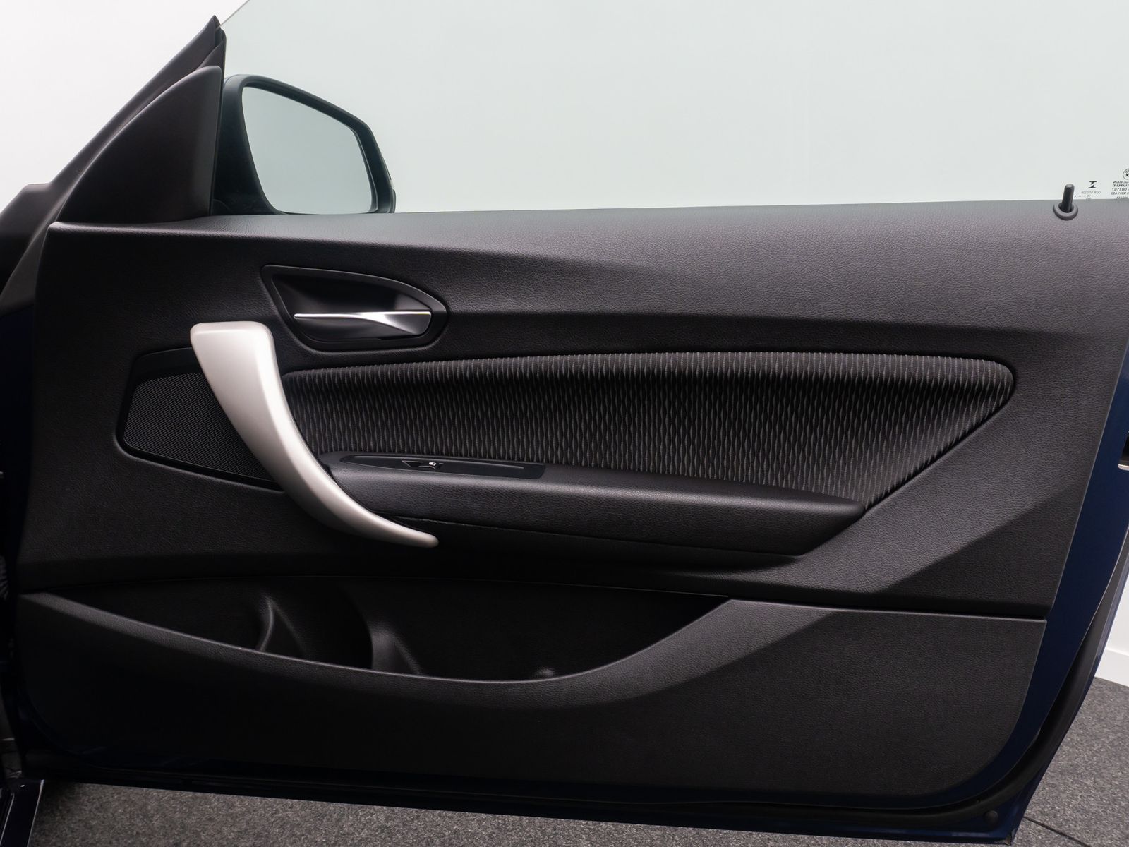 Fahrzeugabbildung BMW 116i Advantage Geschwindigreg PDC Sitzhzng Klima