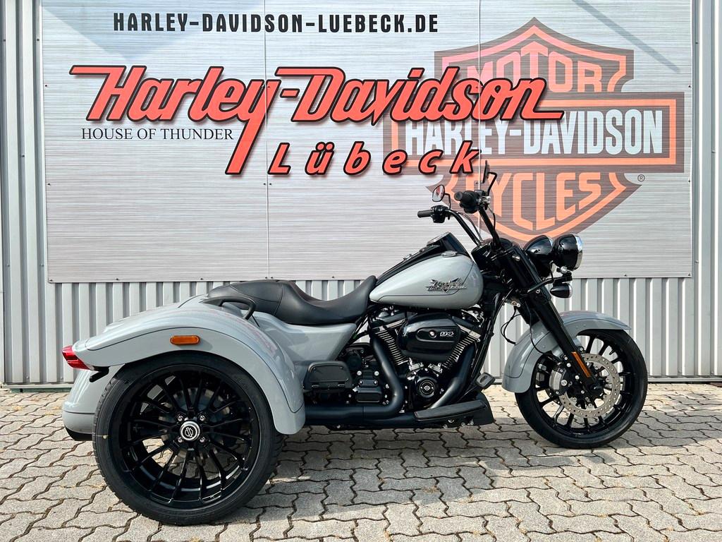 Harley-Davidson FLRT Freewheeler Billiard Gray 