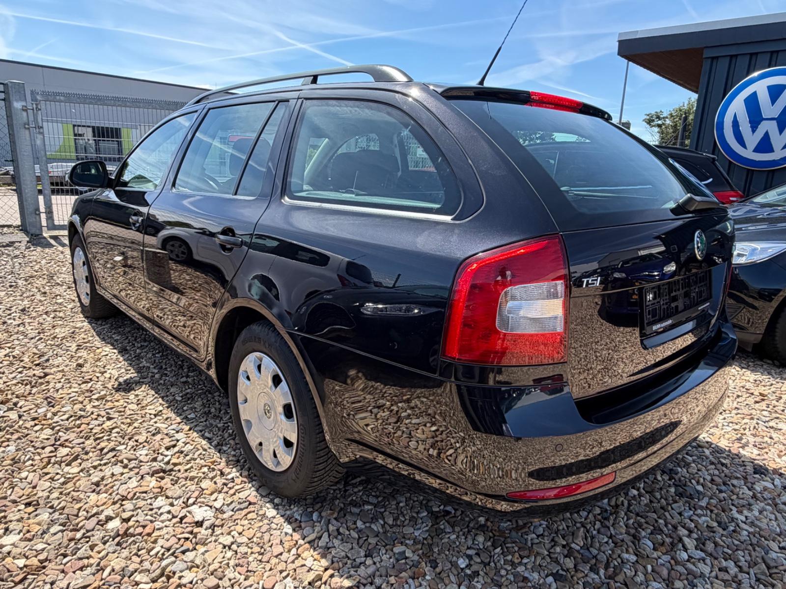 Skoda Octavia 2011 — photo 6