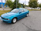 BMW Sehr gut erhaltener 5er E39 TÜV neu - BMW: 5er E39