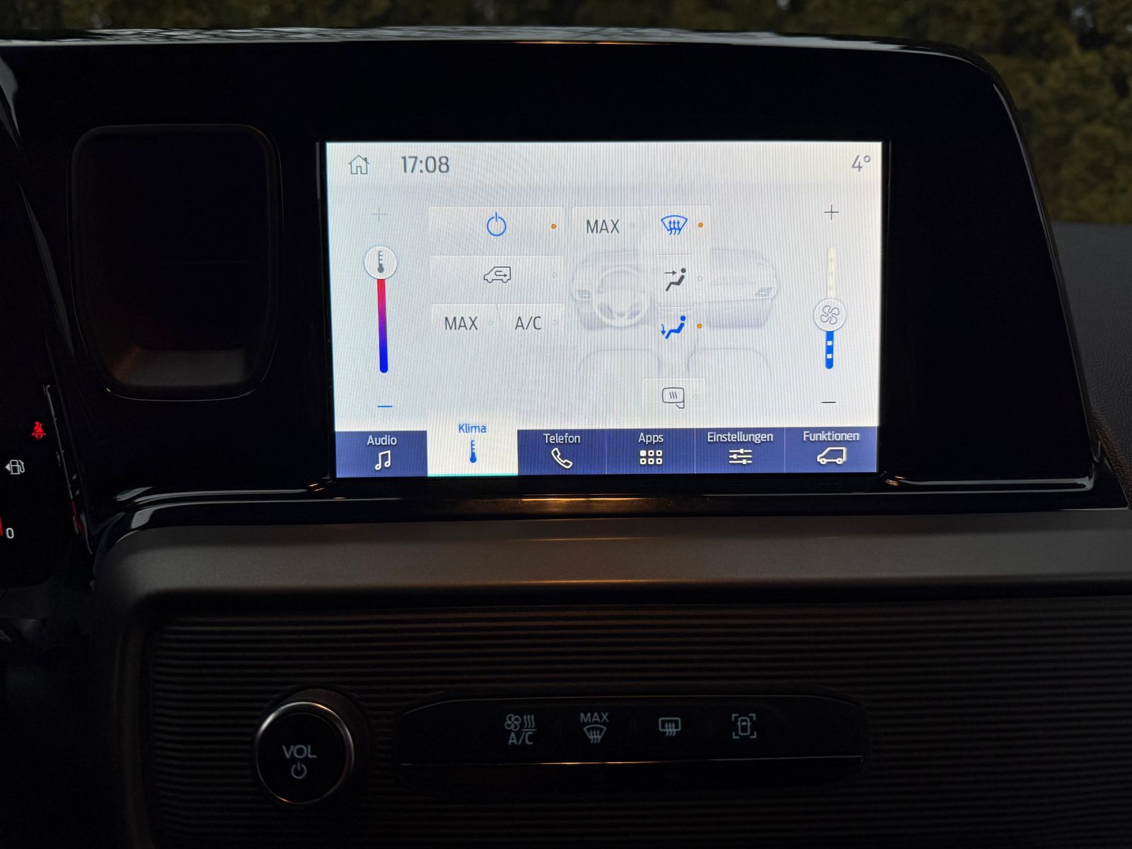 Fahrzeugabbildung Ford Transit Courier 1.5 TDCi CARPLAY+KLIMA+PDC+VIRT+