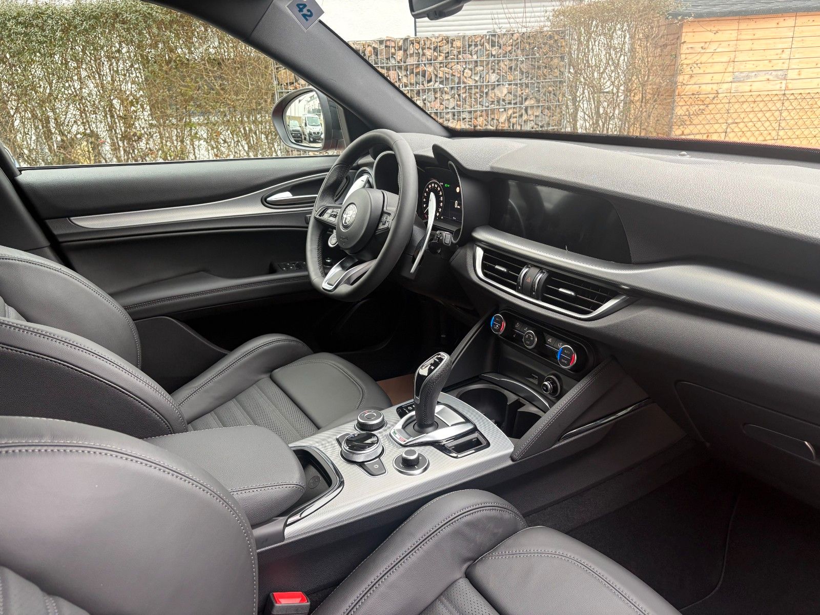 Alfa Romeo Stelvio - Bild 9