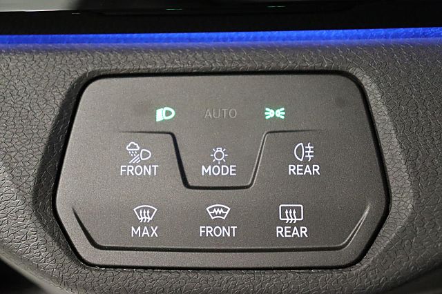 ID.4 Pure IQ-LIGHT EasyOpen ACC KAMERA HUD LED N