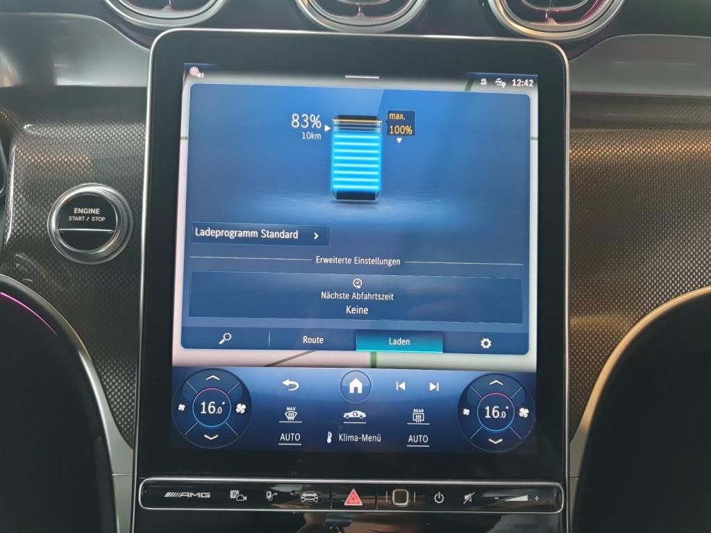 Fahrzeugabbildung Mercedes-Benz GLC 63 S E V-Max*AHK*Pano-Dach*Head-Up*Burmeste