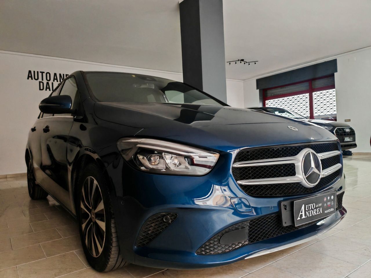 Mercedes-Benz Mercedes-benz B 180d 2.0 navig cam led 2022 imagem 3