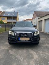 Audi Q5  8R S-line 2.0 8 Fach bereift Sche... - Audi Q5 8R Gebrauchtwagen