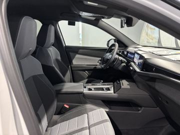 Fotografie 6 des Opel Grandland (X) Grandland 1.2 DI Hybrid 48 V Automatik GS