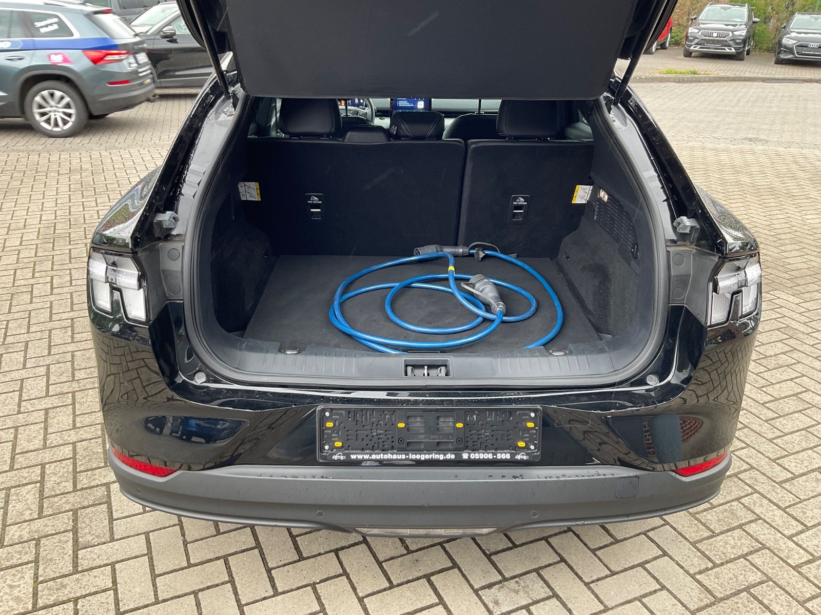 Fahrzeugabbildung Ford Mustang Mach-E Standard Range,198kW,RWD,Keyless,
