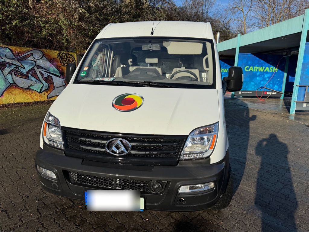 Image of Mercedes-Benz Sprinter