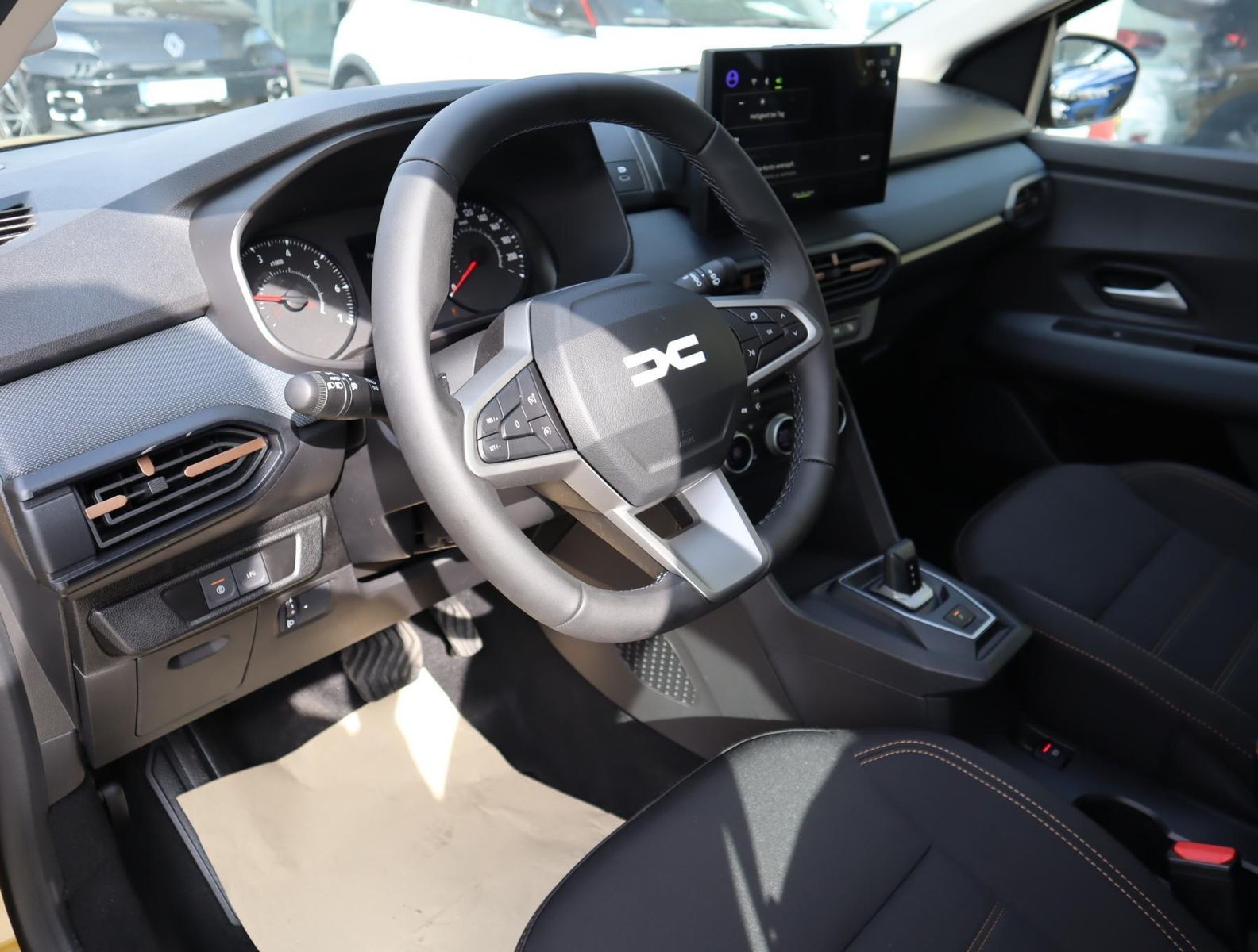 Dacia Sandero - Bild 10