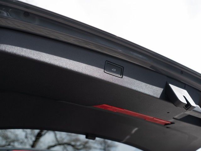 Tiguan Elegance TDI DSG IQ Drive Premium, 8-Fach