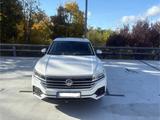 Volkswagen Touareg 3.0 V6 TDI SCR 170kW 4MOT DRIVE Tipt... - VW Touareg Gebrauchtwagen in Frankfurt