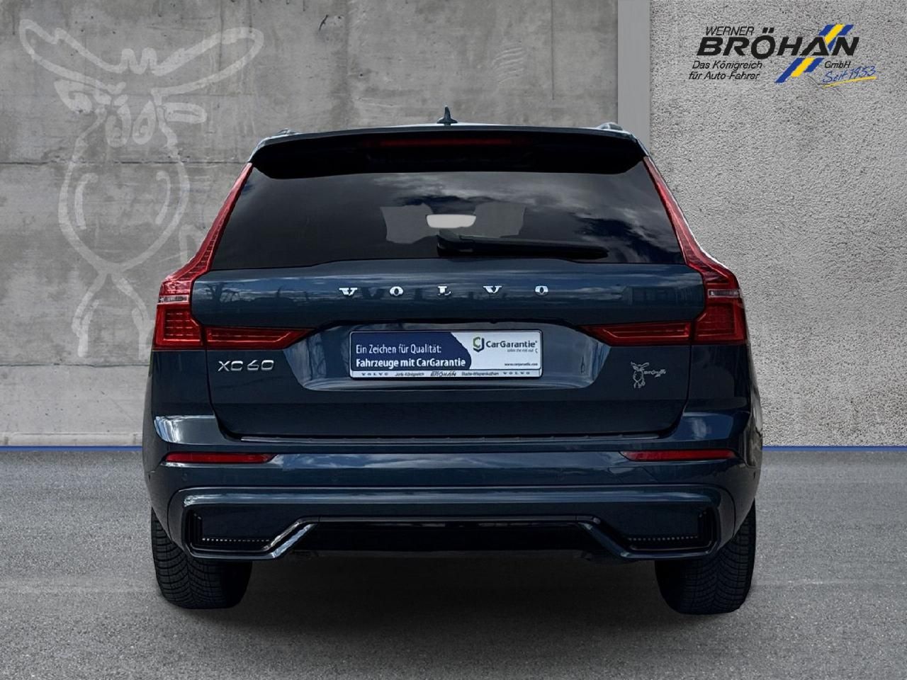 Fahrzeugabbildung Volvo XC60 R Design Recharge Plug-In Hybrid AWD