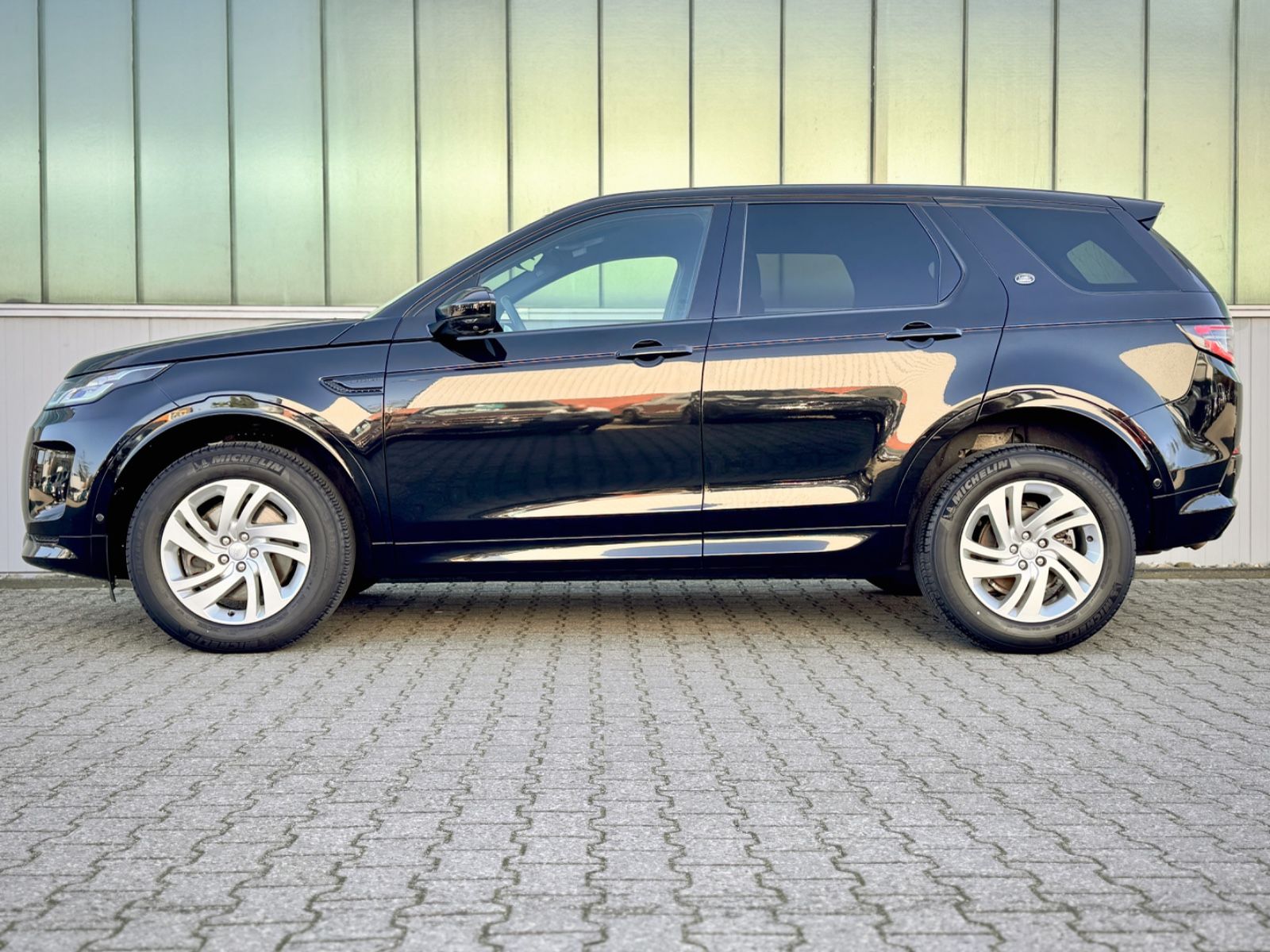 Land Rover Discovery Sport D165 AWD R-Dynamic*STANDHEIZUNG* imagem 3