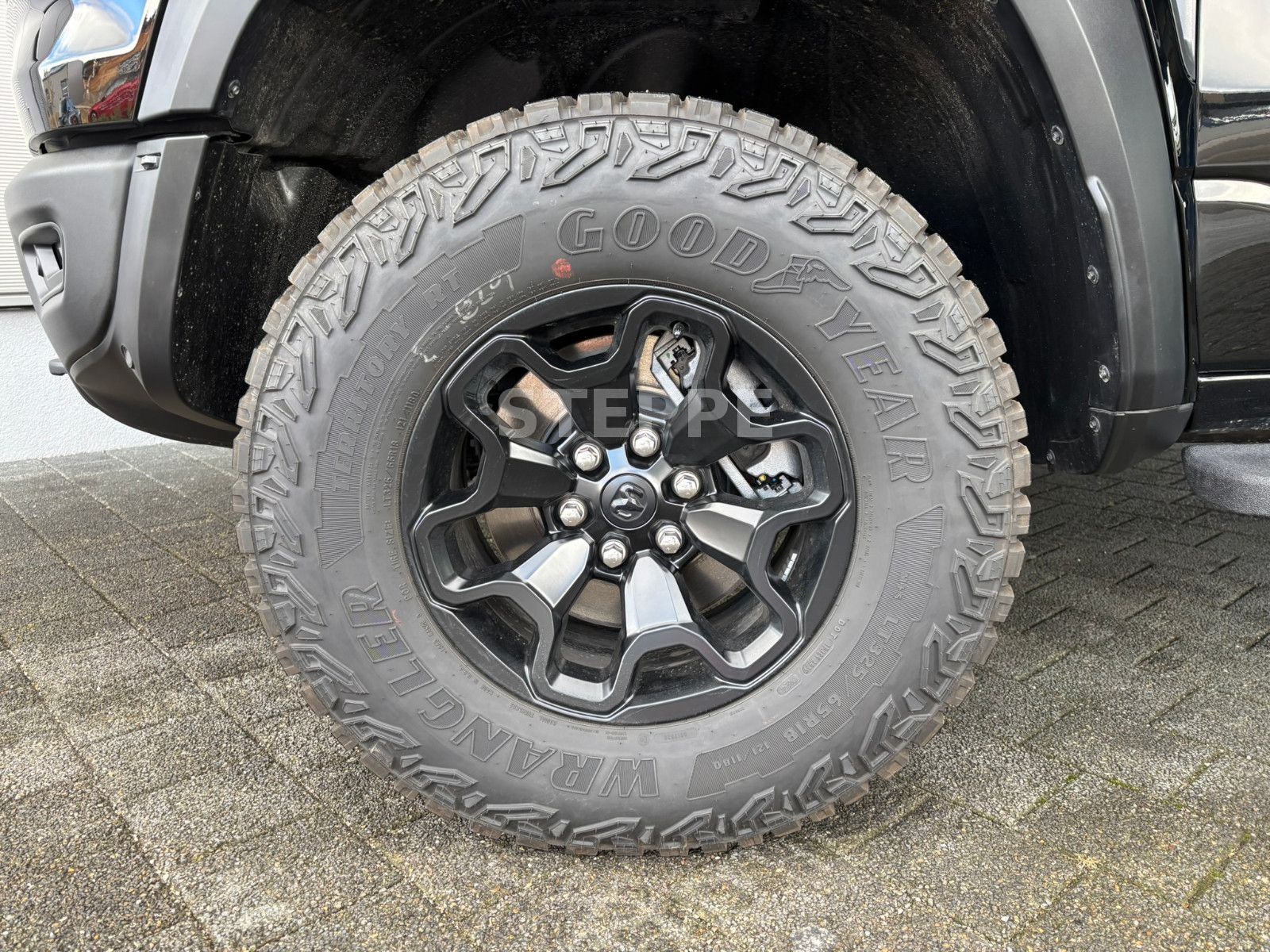 Dodge RAM 1500 RHO 3.0HO Biturbo Hurricane AHK FullOpt