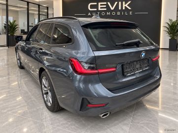 BMW 320 - 4