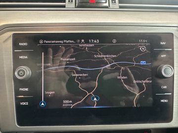 MYAUTOCENTER – Gebraucht- und Jahreswagen mit Werkstattservice in Pfaffenhofen Volkswagen Passat *AHK*ACC*KLIMAAUTO*LED*NAVI*1.HAND*