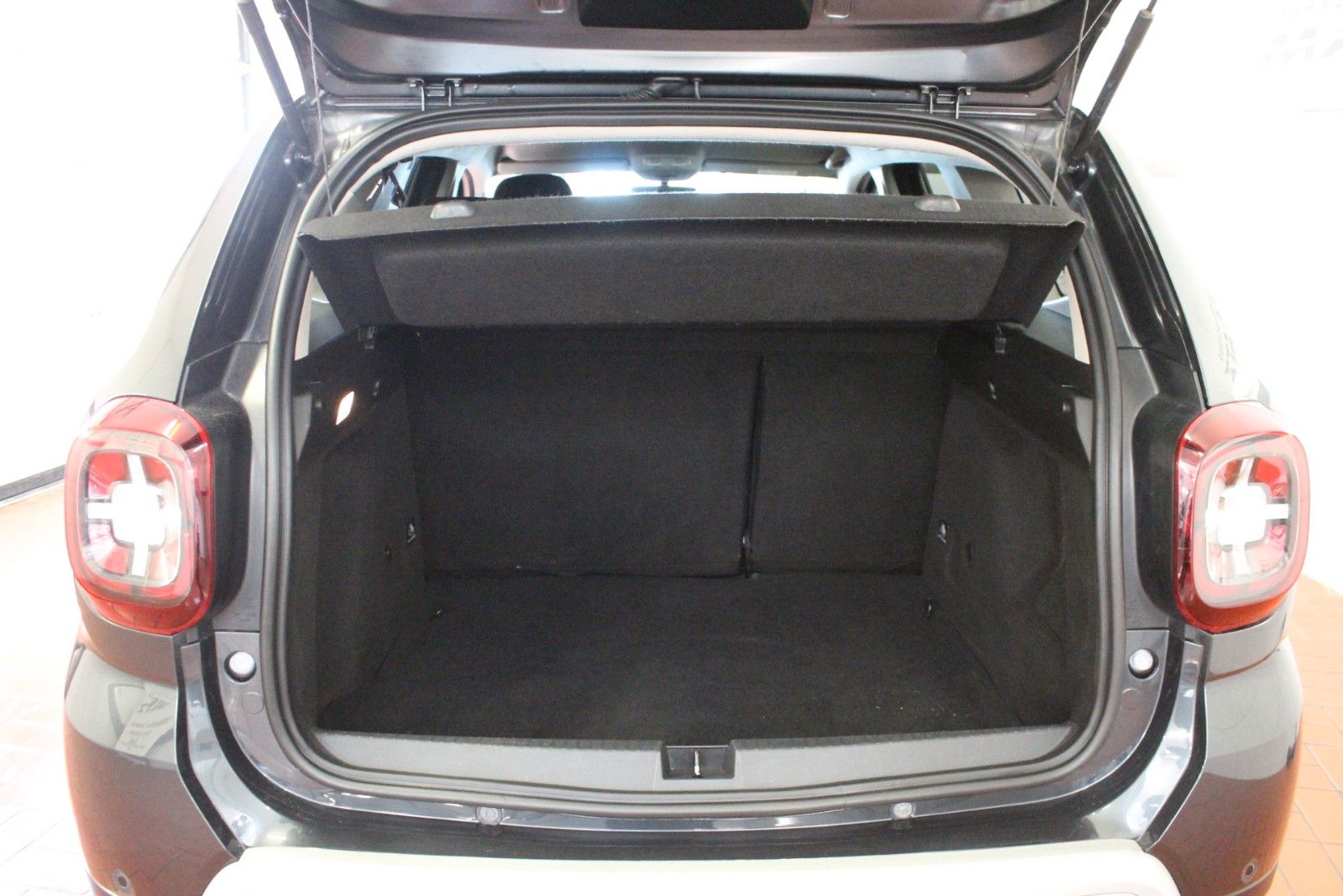 Fahrzeugabbildung Dacia Duster TCe130 *Prestige Navi*Sitzhzg*Kamera*AHK