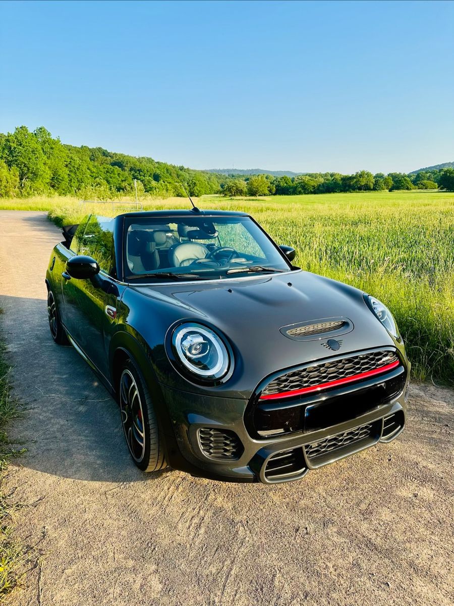 MINI John Cooper Works Cabrio