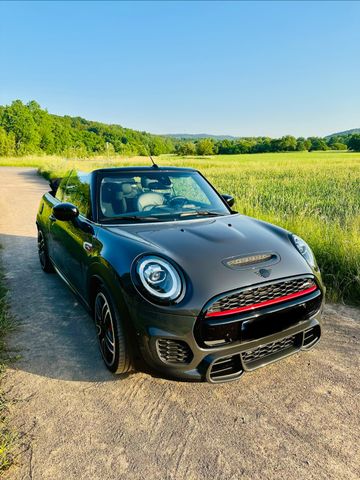 MINI John Cooper Works Cabrio