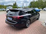 Ford Focus ST-Line Style MHEV+ACC+PDC+BLIS+WinterPak+ - Ford Focus: ST Line Style