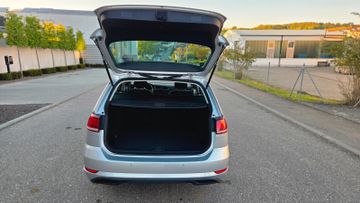 Volkswagen Golf - 8