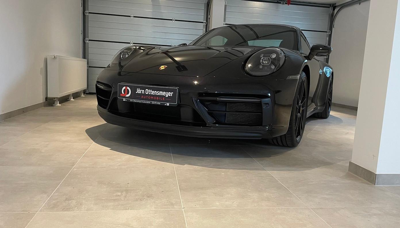 Porsche 992 GTS-APPROVED GARANTIE 04/27-BOSE-14.800 KM!