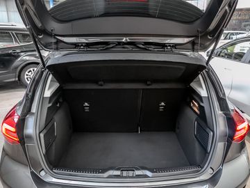 Ford Focus 1.0 Titanium Navi Stauassistent Kamera