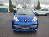 Peugeot 107 Filou - Peugeot 107 mit Benzin-Antrieb: Limousine
