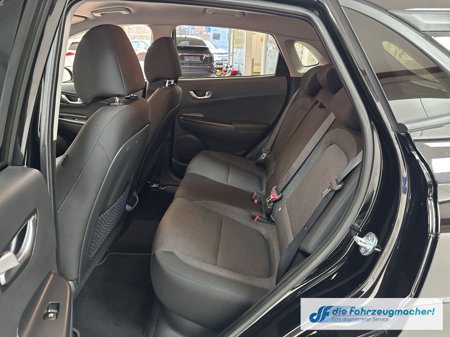 Fahrzeugabbildung Hyundai KONA Trend Elektro 2WD Navi Soundsystem LED ACC